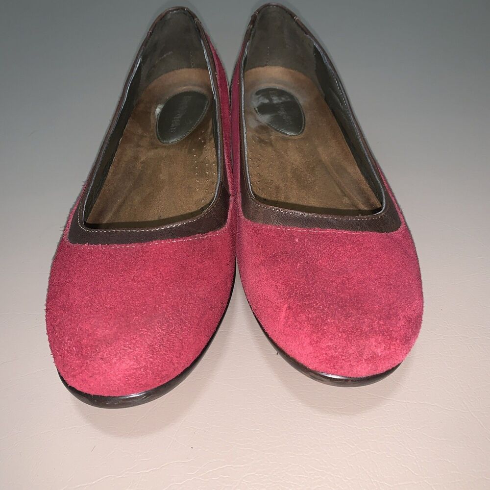 Hush Puppies Women’s Slip On Shoes Size 7M Red
